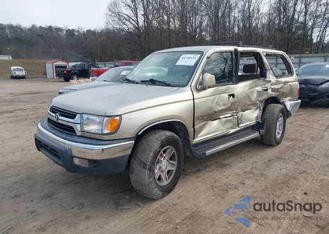 2001 Toyota 4Runner Sr5 V6 z USA, uszkodzony, nr VIN JT3HN86R710349171